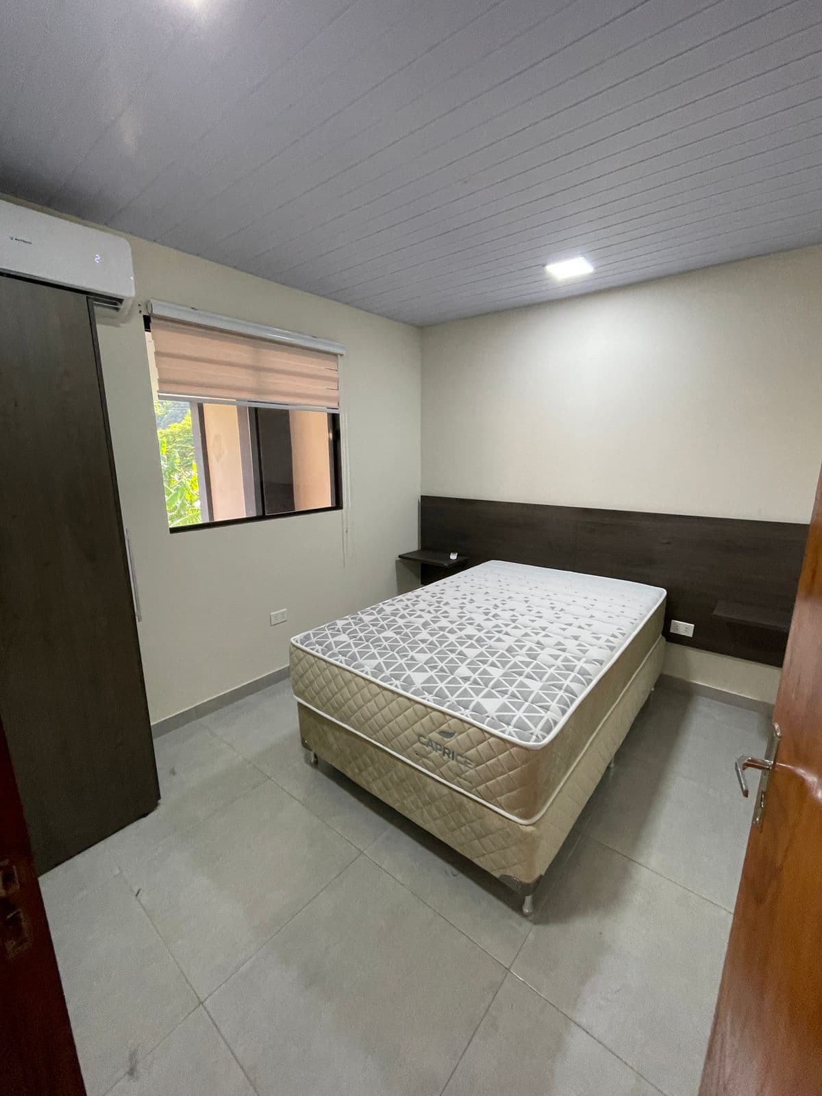 Departamento en Mariano Roque Alonso, Central - foto 3
