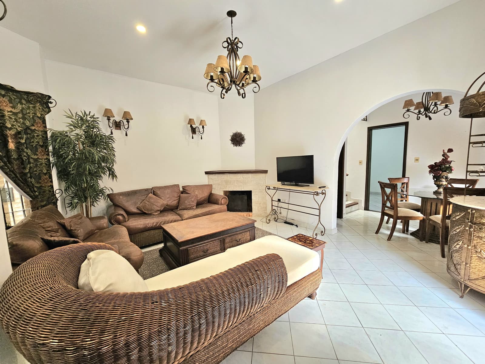 Dúplex en Las Carmelitas, Asunción - foto 2