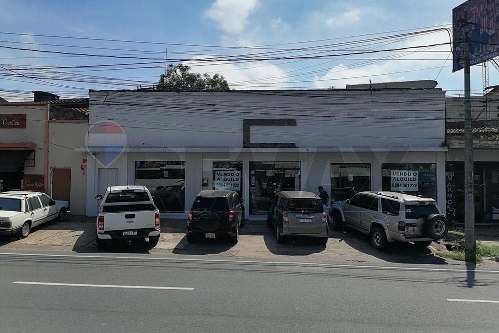 Local comercial en Av. Eusebio Ayala 869