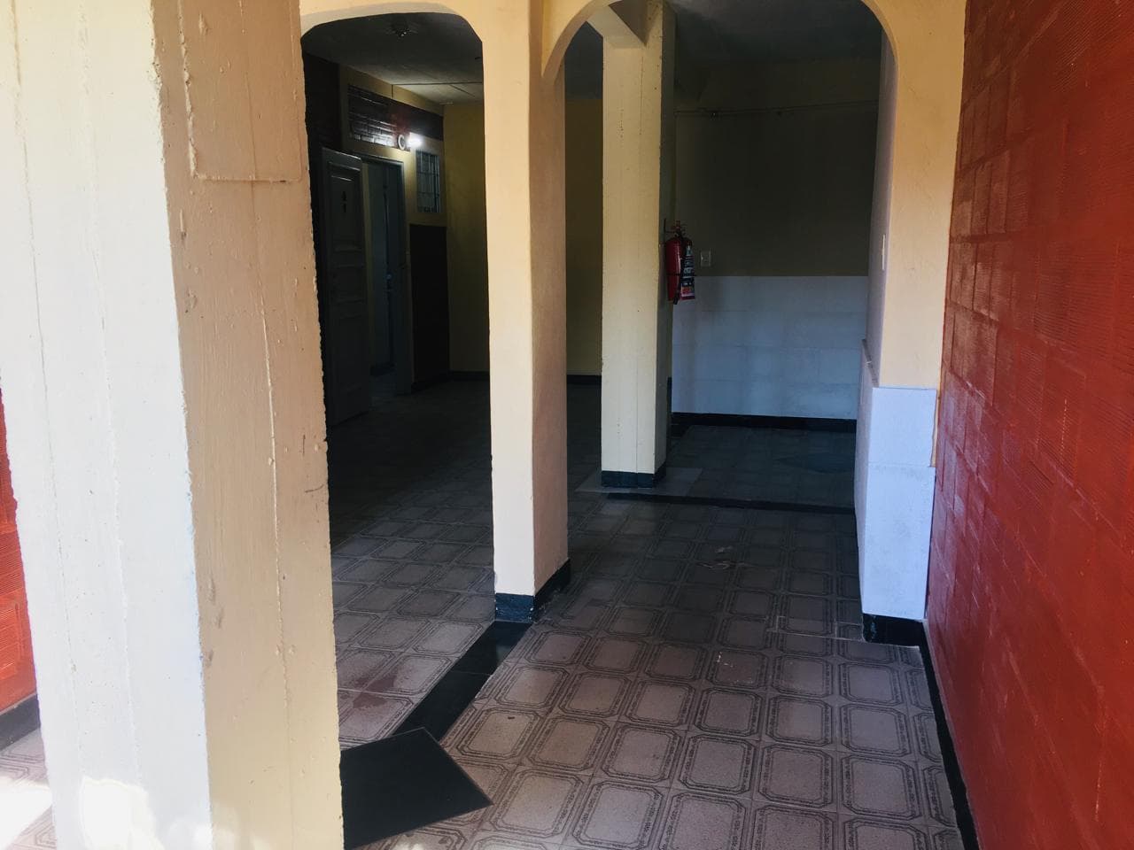 Departamento en Av. Luis María Argaña - foto 3