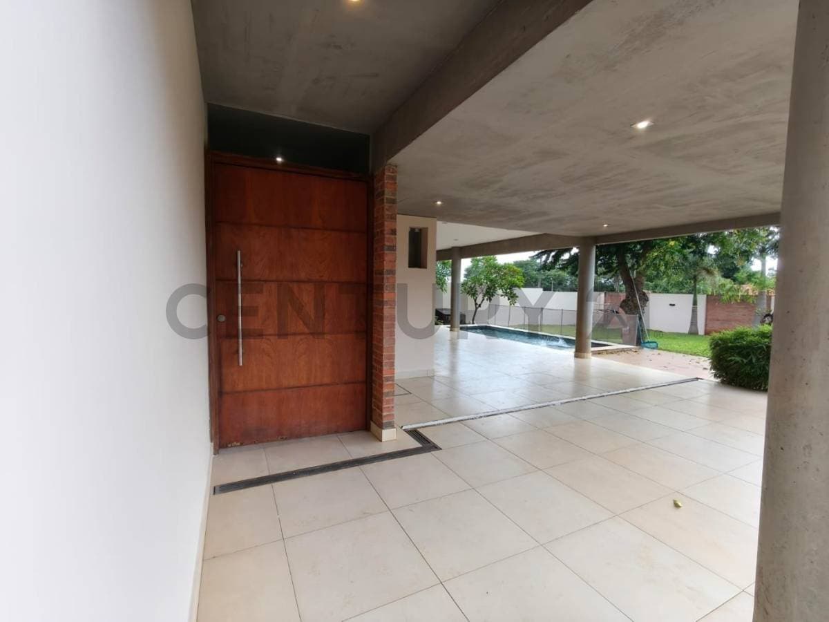 Casa en Rancho Ocho & Benjamín Aceval