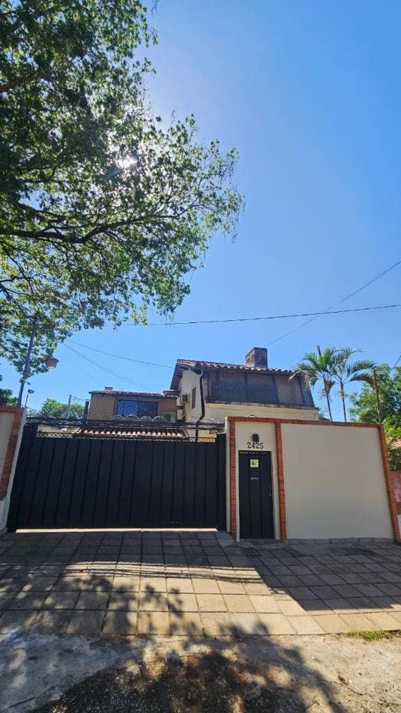 Dúplex en Cap. César López de Filippis