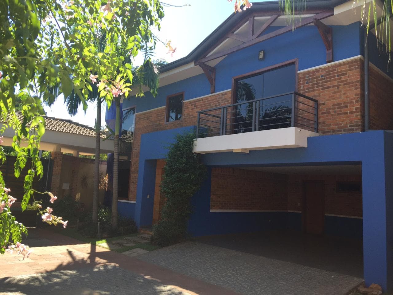 Casa en Mcal. Estigarribia, Asunción - foto 2