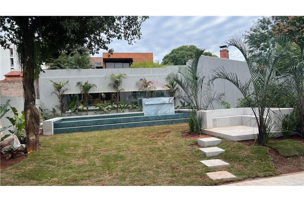 Casa en Mcal. Estigarribia, Asunción