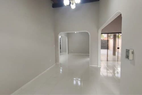 Local comercial en Luque, Central - foto 7