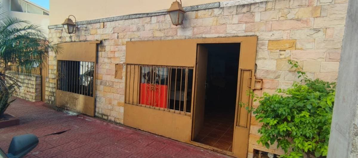 Local comercial en Monsenor Escriva de Balaguer