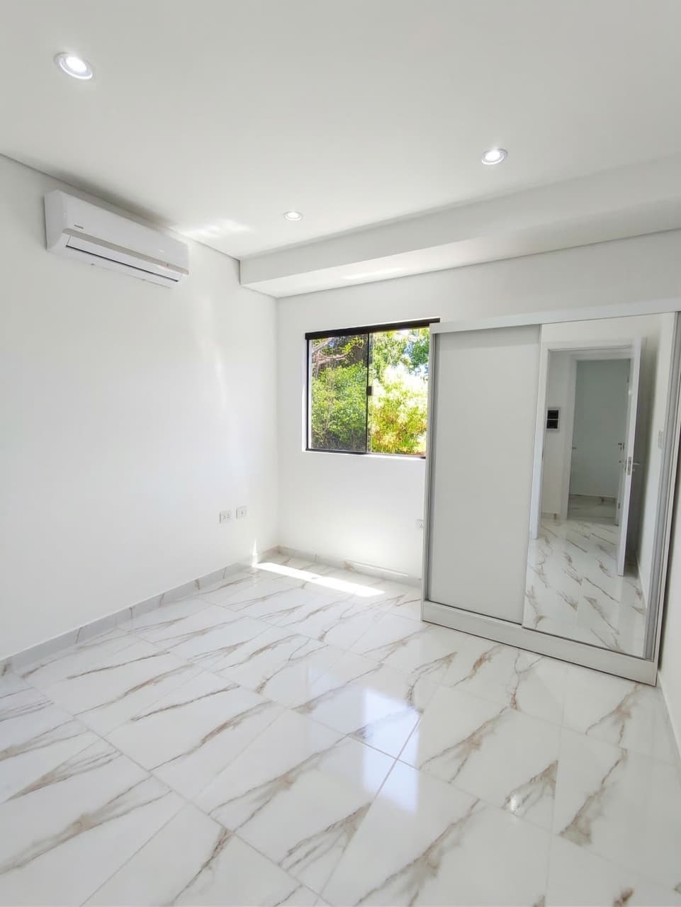 Departamento en QG52+8VF Luque - foto 10