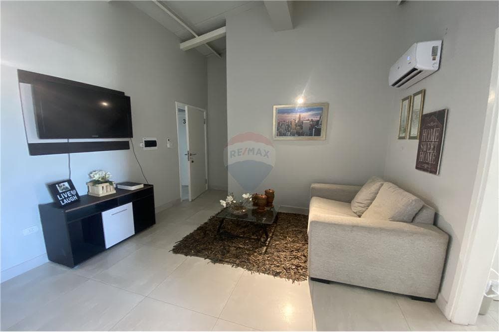 Departamento en Av. La Victoria