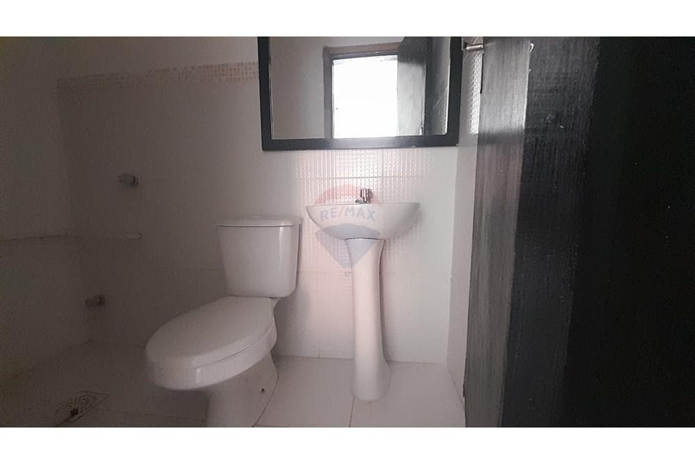 Local comercial en Villa Morra, Asunción - foto 4