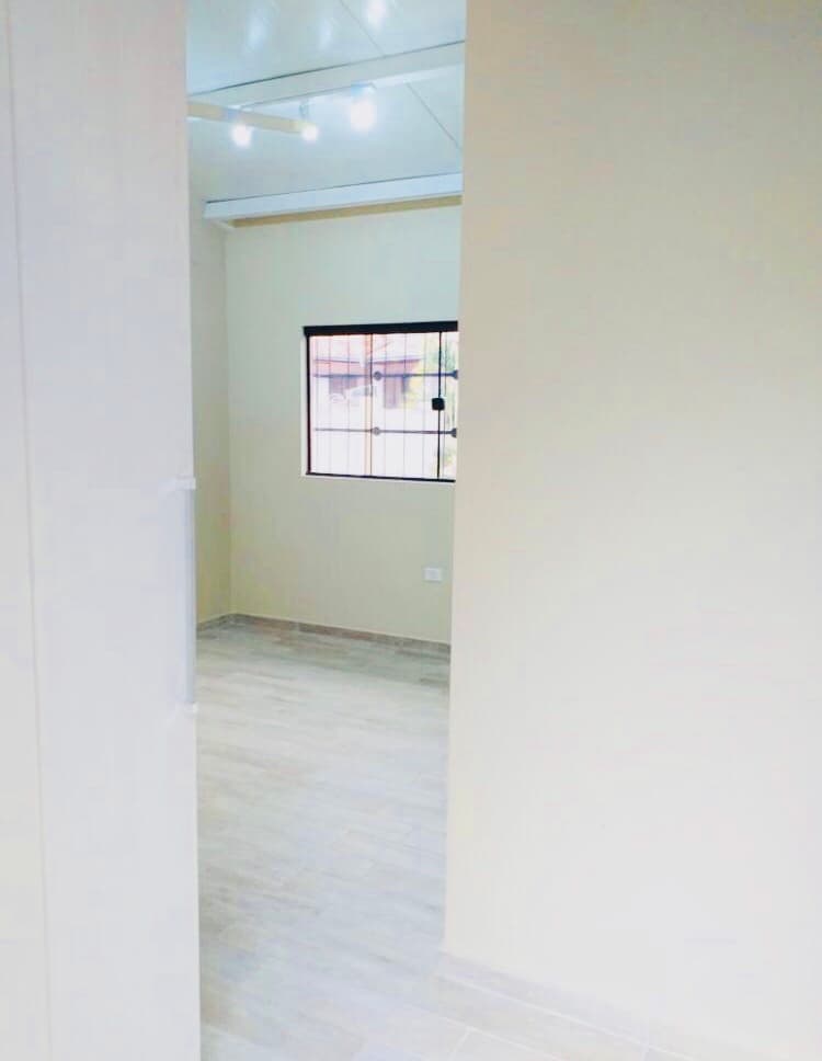 Casa en Barrio Jara, Asunción - foto 9