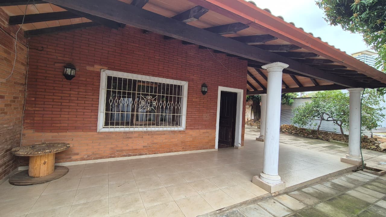 Casa en Capitán Emeterio Miranda 1363 - foto 4