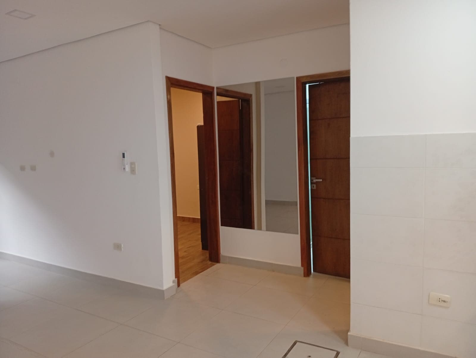 Casa en Luque, Central - foto 6