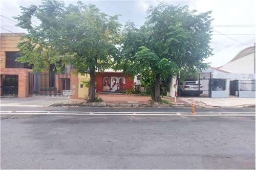 Casa en Ciudad Nueva, Asunción