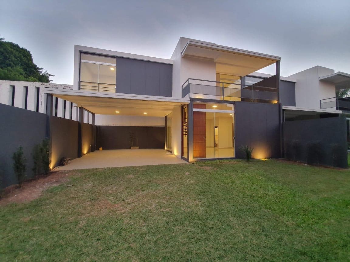 Dúplex en Mburucuyá, Asunción - foto 10