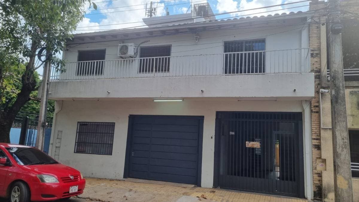 Departamento en 12 de Octubre casi Igualdad 584