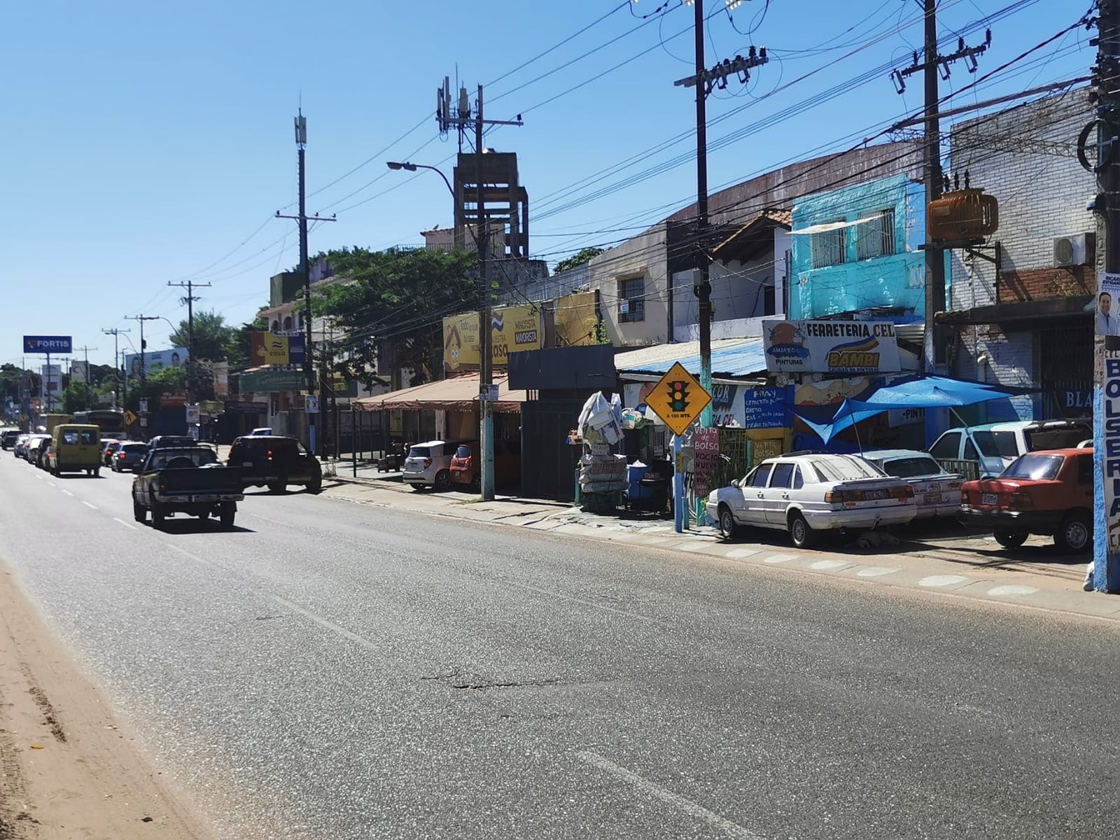 Tinglado/Depósito en Avenida Defensores del Chaco N° 1081 - foto 3