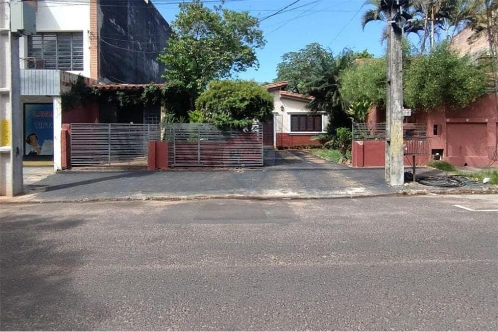Casa en Villa Aurelia, Asunción - foto 2