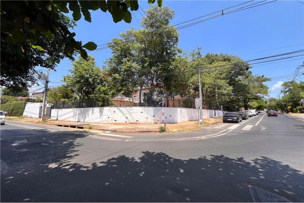 Casa en Los Laureles, Asunción - foto 2