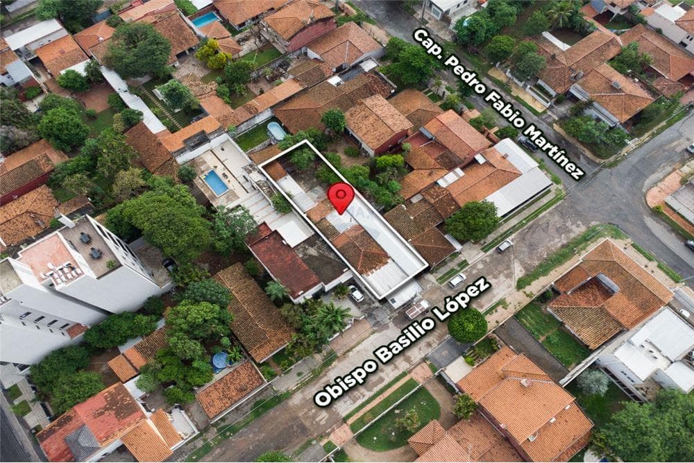 Terreno en Obispo Basilio López