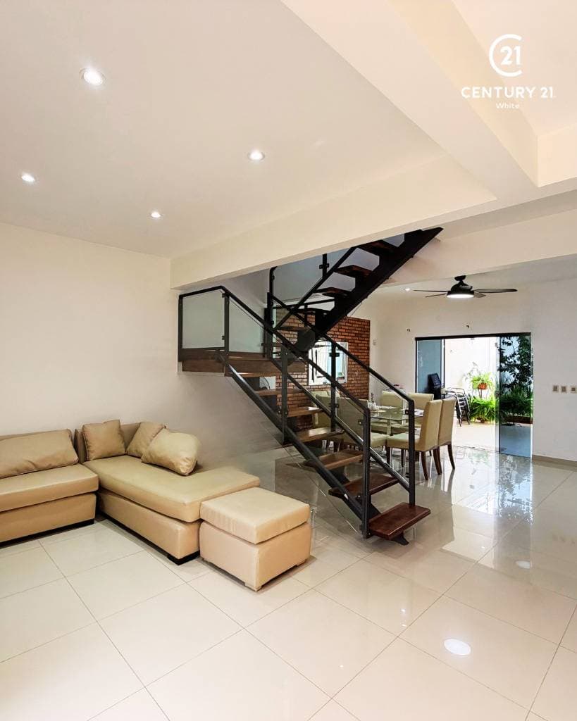 Casa en Avenida General Máximo Santos & Avenida España - foto 2