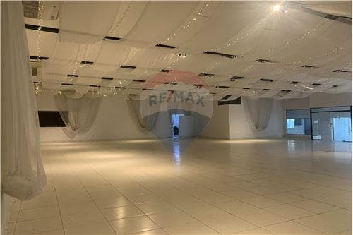 Local comercial en Luque, Central