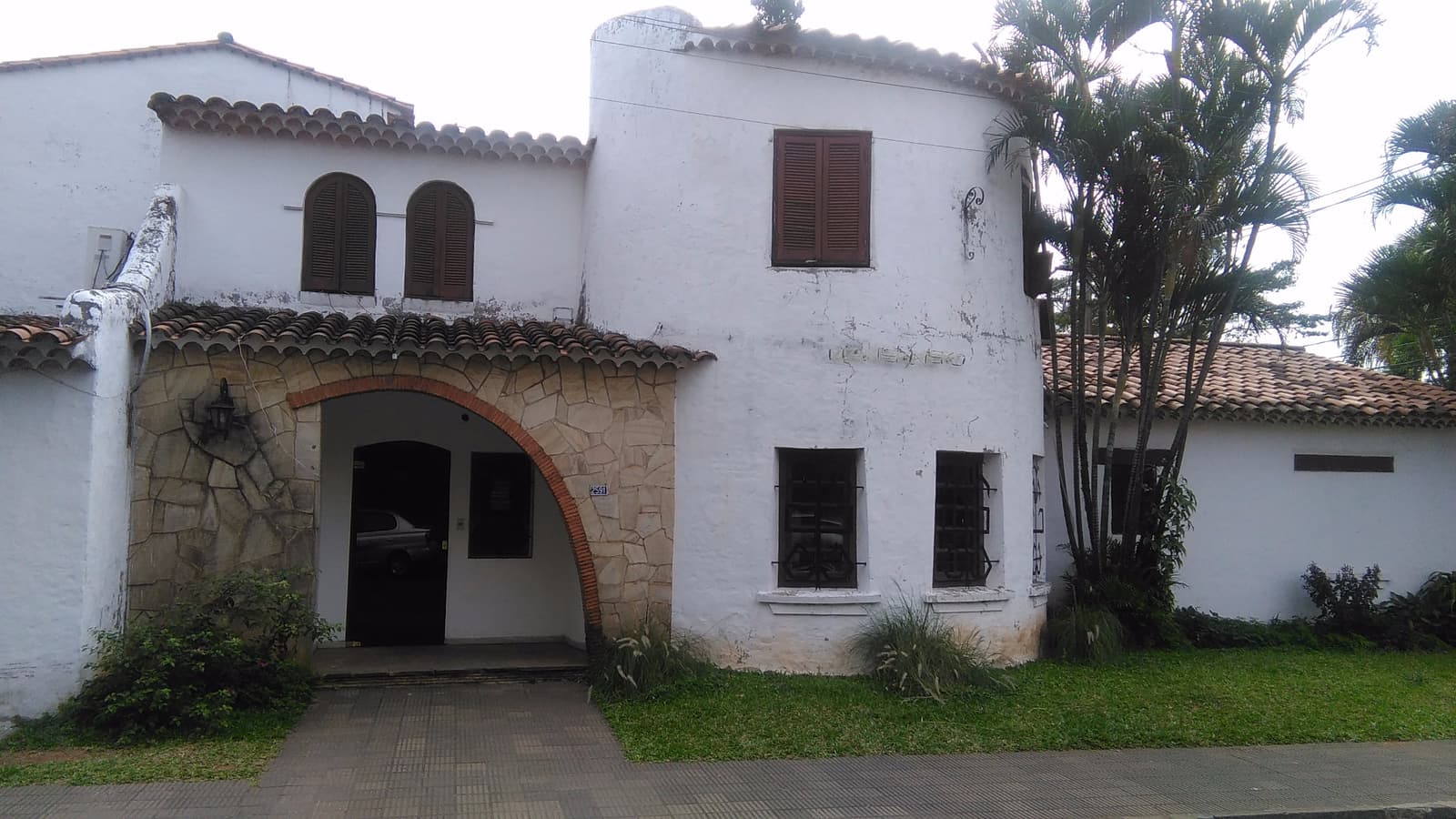 Casa en Guido Spano esq. Emeterio Miranda - foto 3