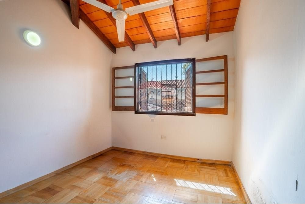 Dúplex en Mburucuyá, Asunción - foto 4