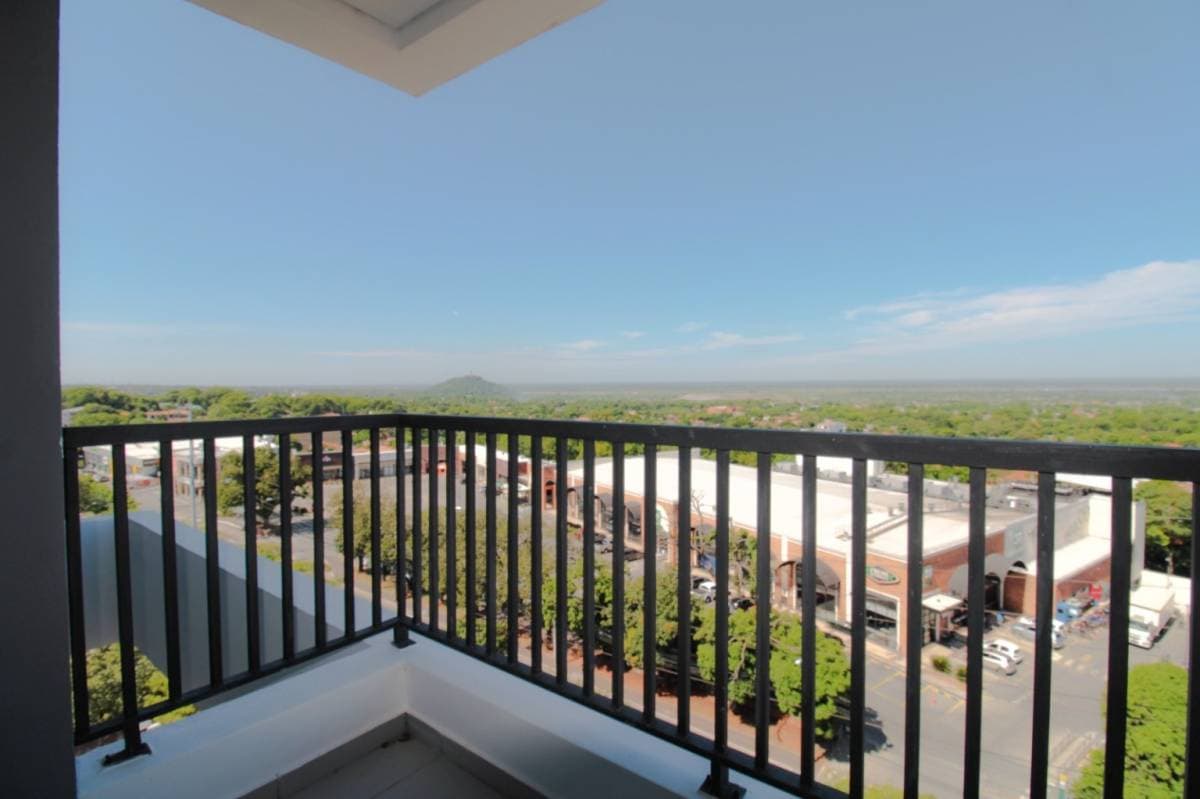 Departamento en San Vicente, Asunción - foto 9
