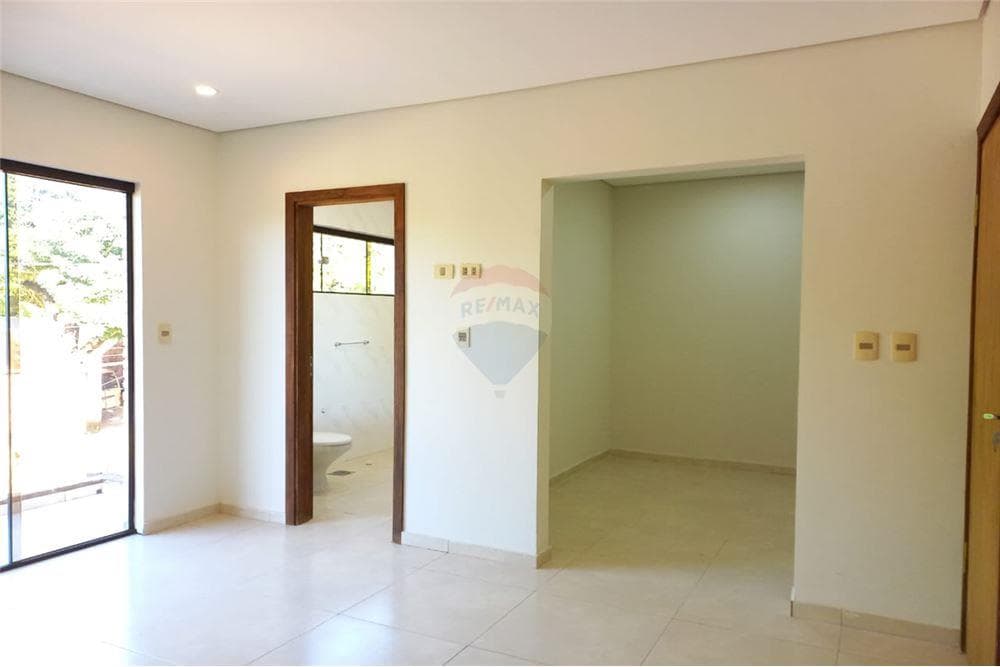 Dúplex en Luque, Central - foto 4