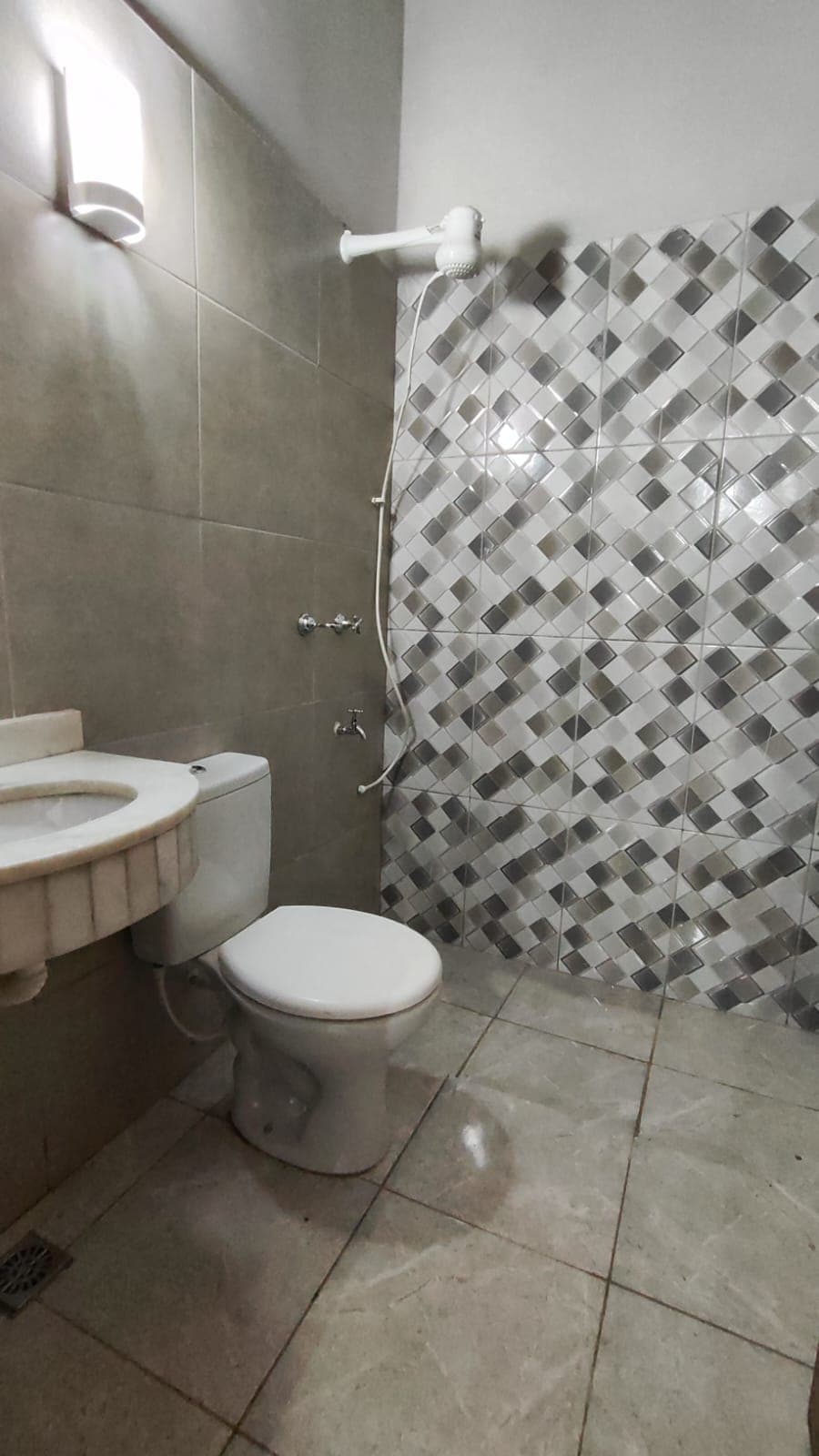Casa en Juan Bautista Almirón - foto 8