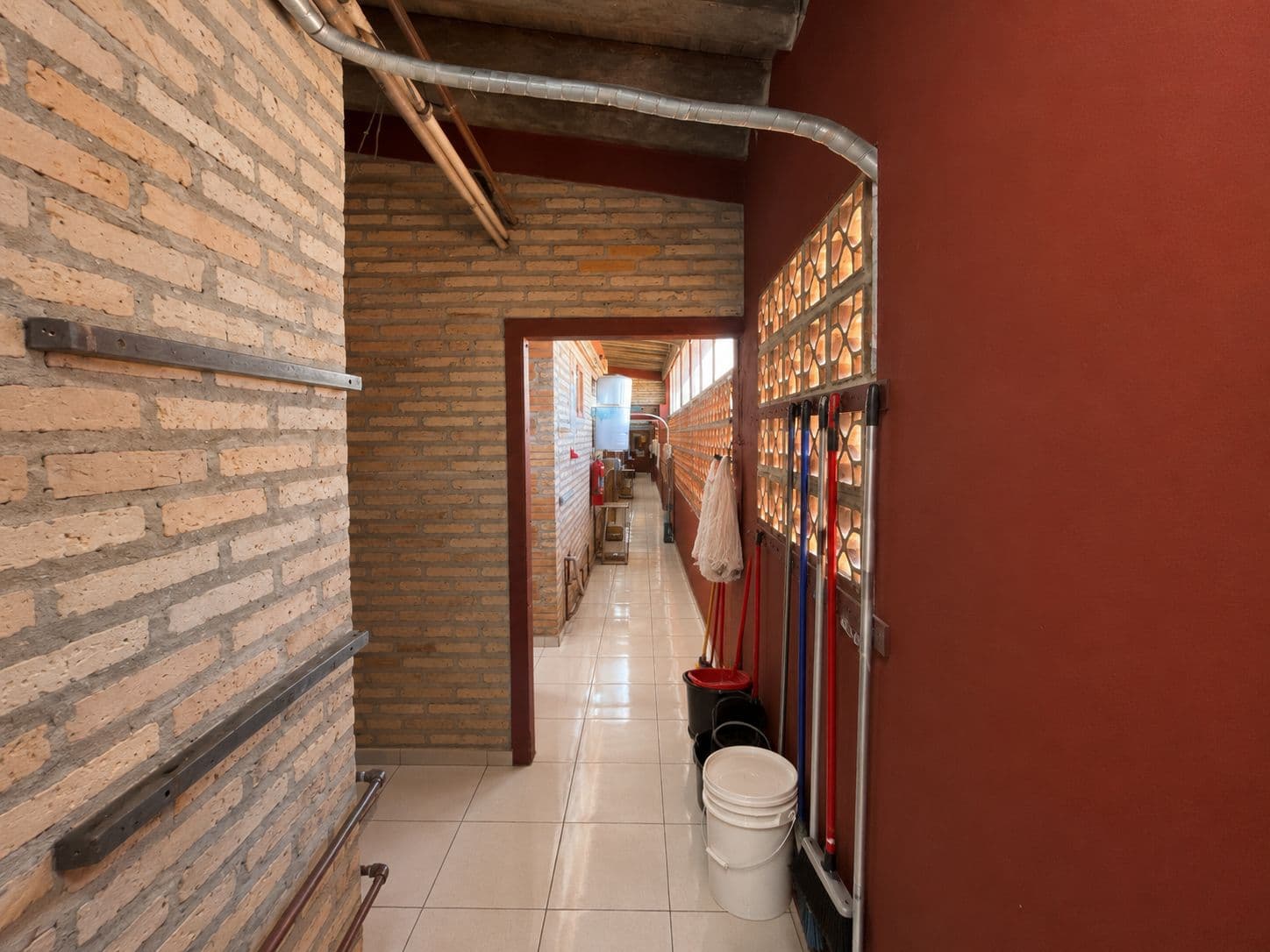 Local comercial en Villa Amelia - foto 9