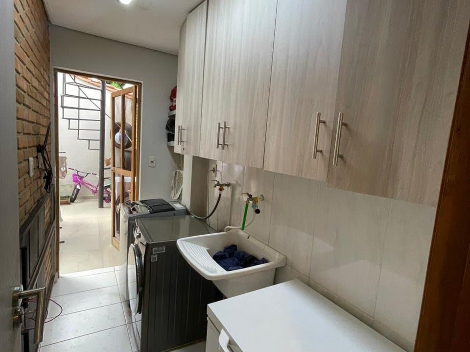 Dúplex en Mburucuyá, Asunción - foto 4