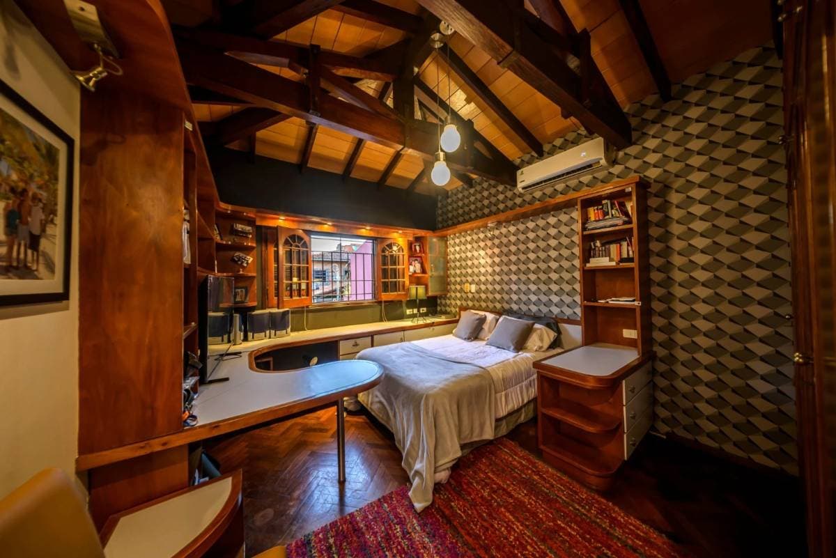Casa en Tte. Victoriano Acuña