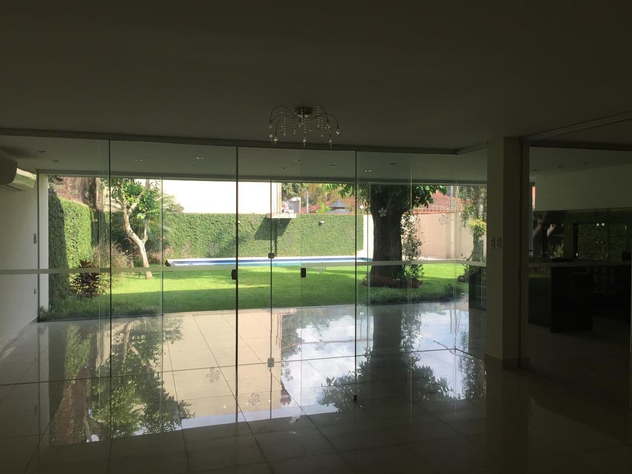 Casa en Ycuá Satí, Asunción