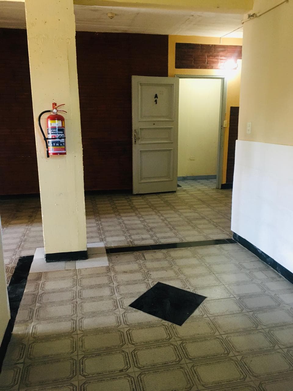 Departamento en Av. Luis María Argaña - foto 4