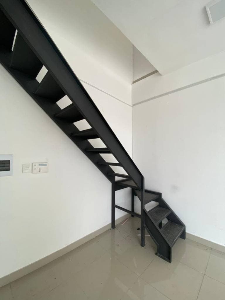 Local comercial en Avenida Pratt Gill & Avenida Moisés Bertoni - foto 4