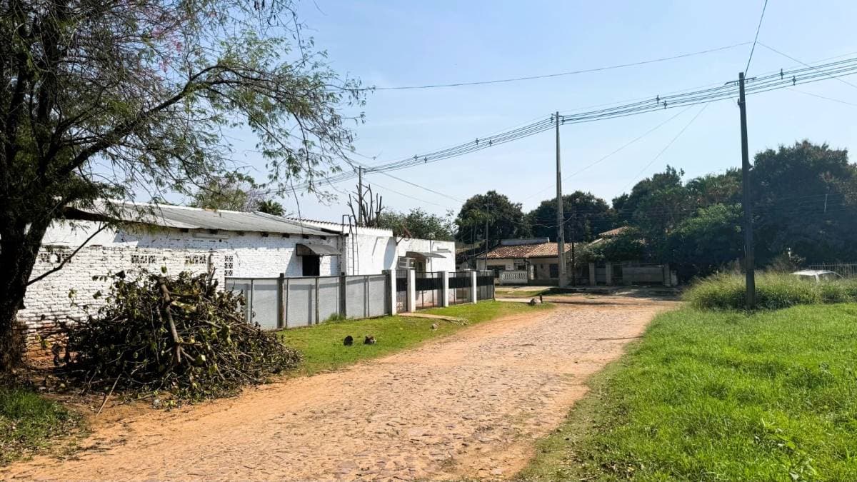 Terreno en Calle Tomas Benitez Valdez - foto 4