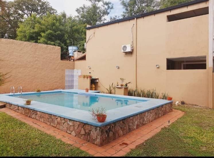 Casa en Luque, Central - foto 6