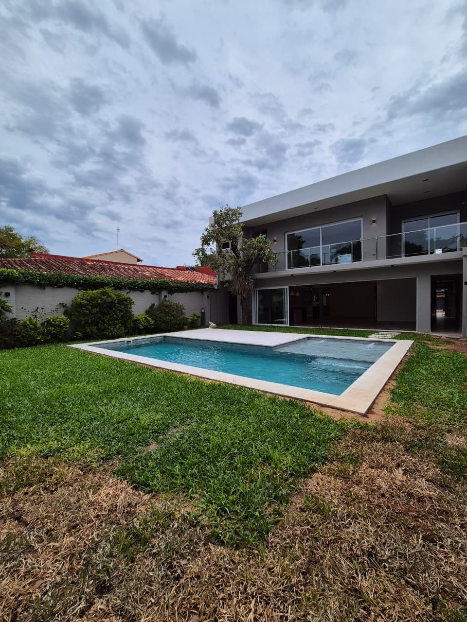 Casa en Manorá, Asunción