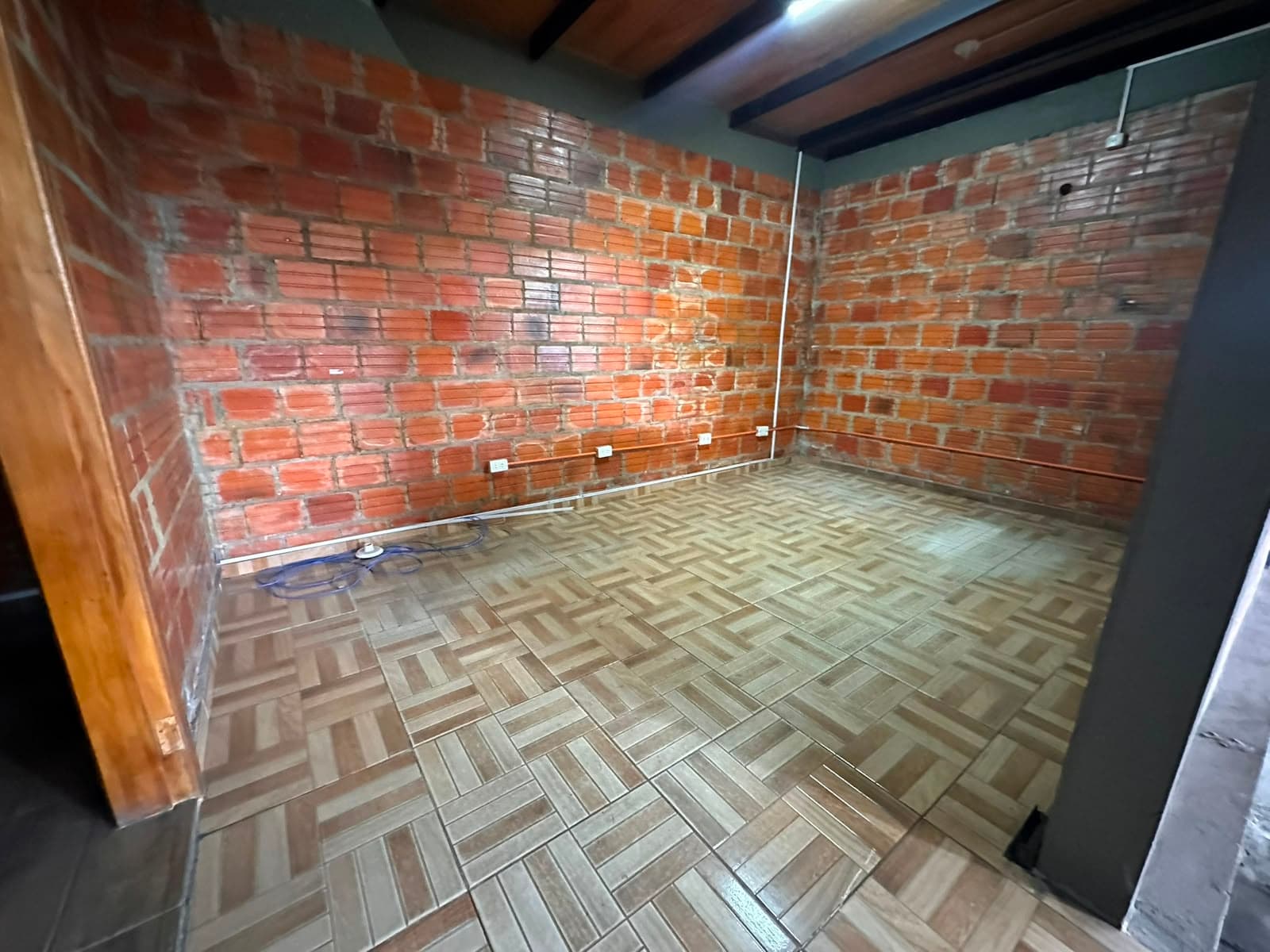 Tinglado/Depósito en Villa Aurelia, Asunción - foto 4