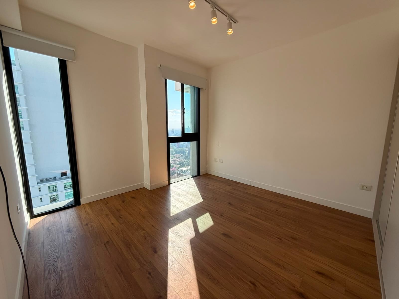 Departamento en San Martín & Nuestra Señora del Carmen - foto 6