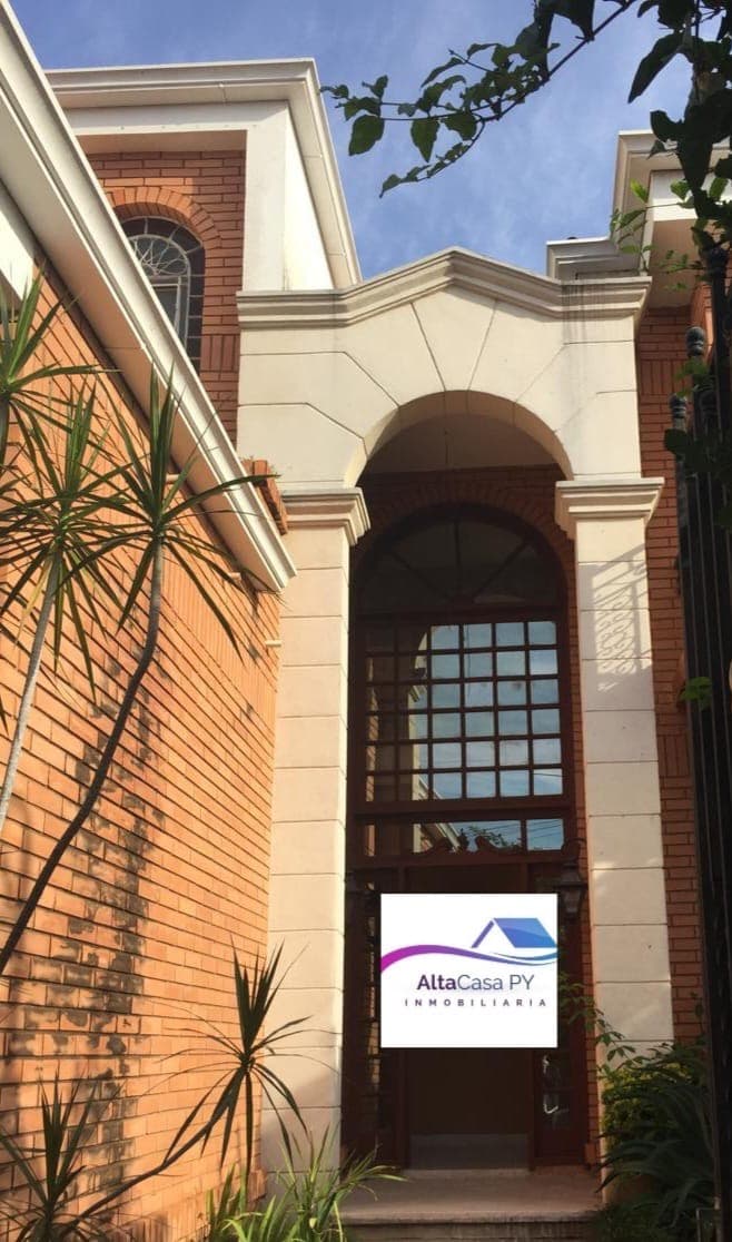 Casa en Las Carmelitas, Asunción