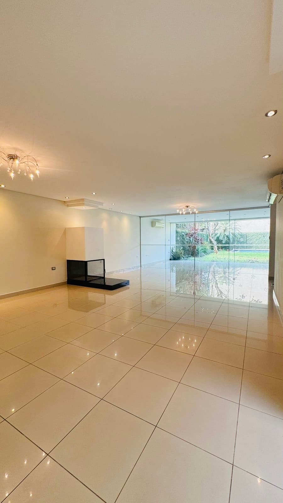 Casa en Las Lomas, Asunción - foto 2