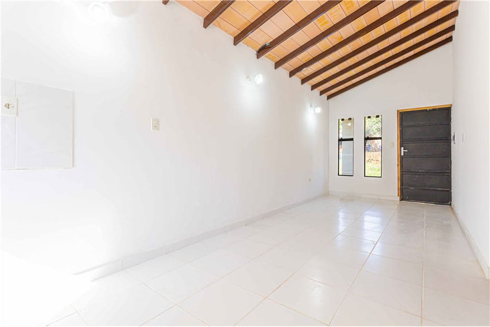 Casa en Luque, Central - foto 7
