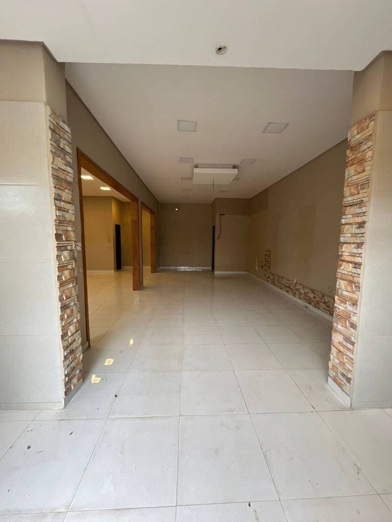 Local comercial en Avenida Zavalas Cué & San Francisco - foto 6