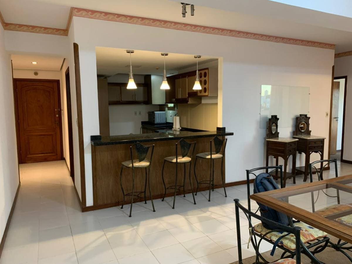 Departamento en Av. Mariscal López 947