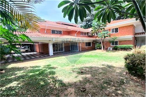 Casa en Goya 757