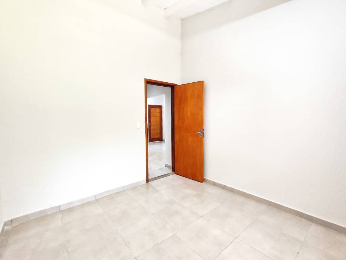 Casa en Benjamin Britez - foto 8