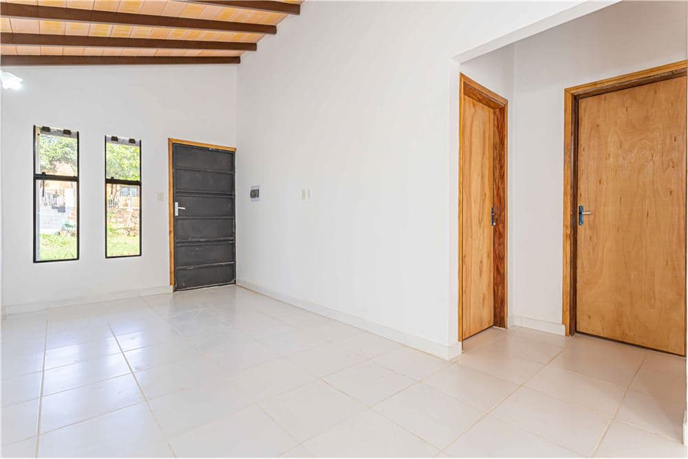 Casa en Luque, Central - foto 6