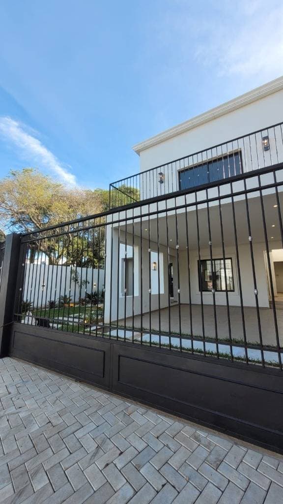 Casa en Villa Aurelia, Asunción - foto 10